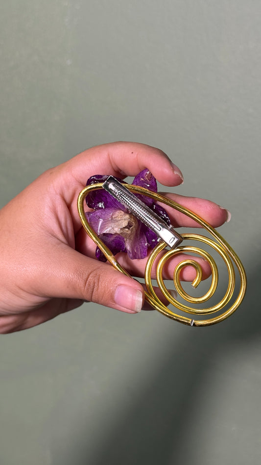 Wire gold clip