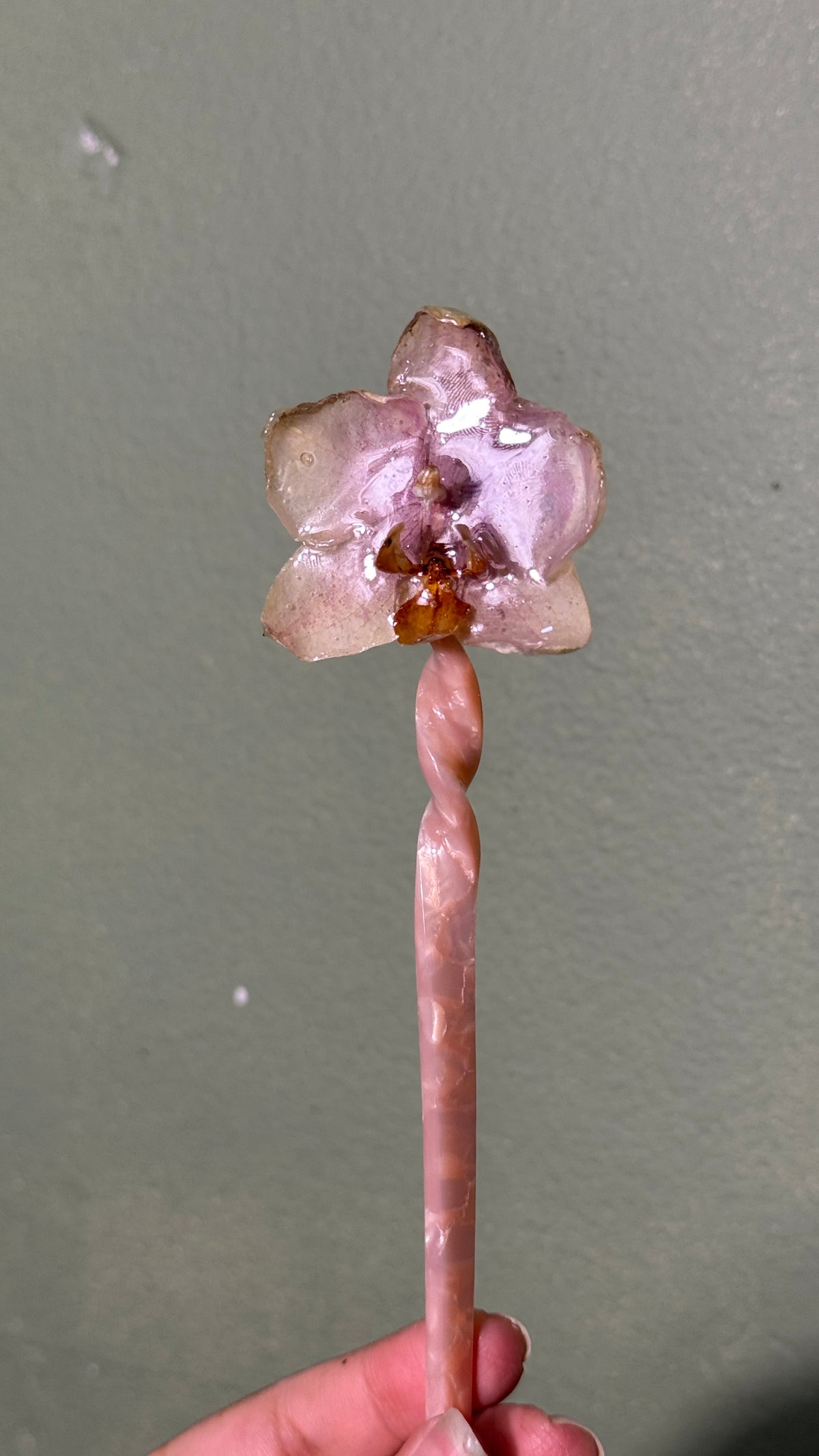 Hair sticks pink