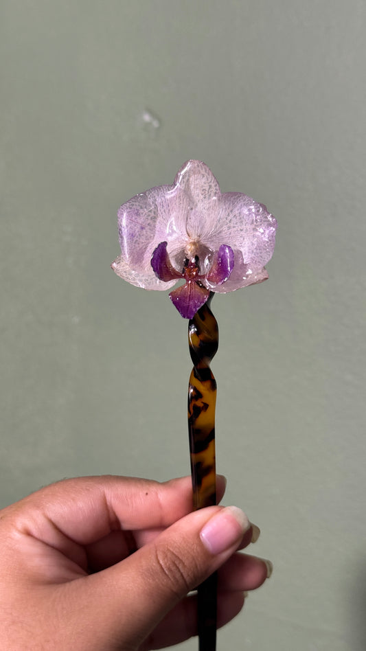 Hair sticks light purple