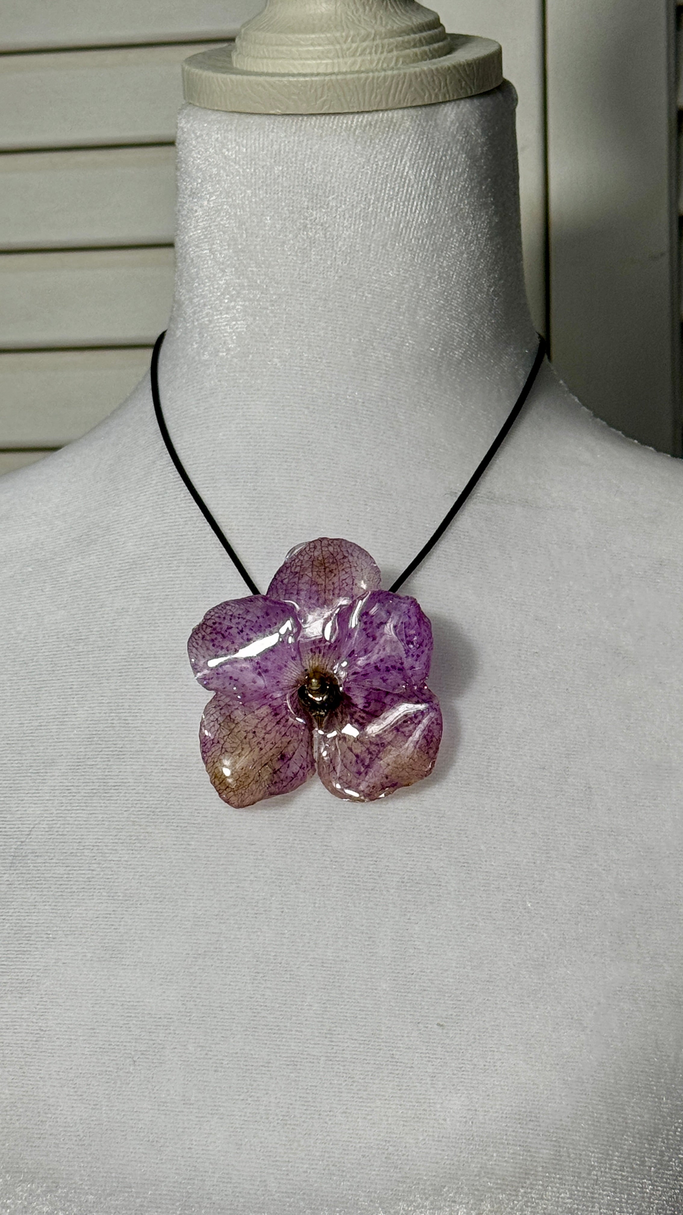 Necklace Black Cord (1)