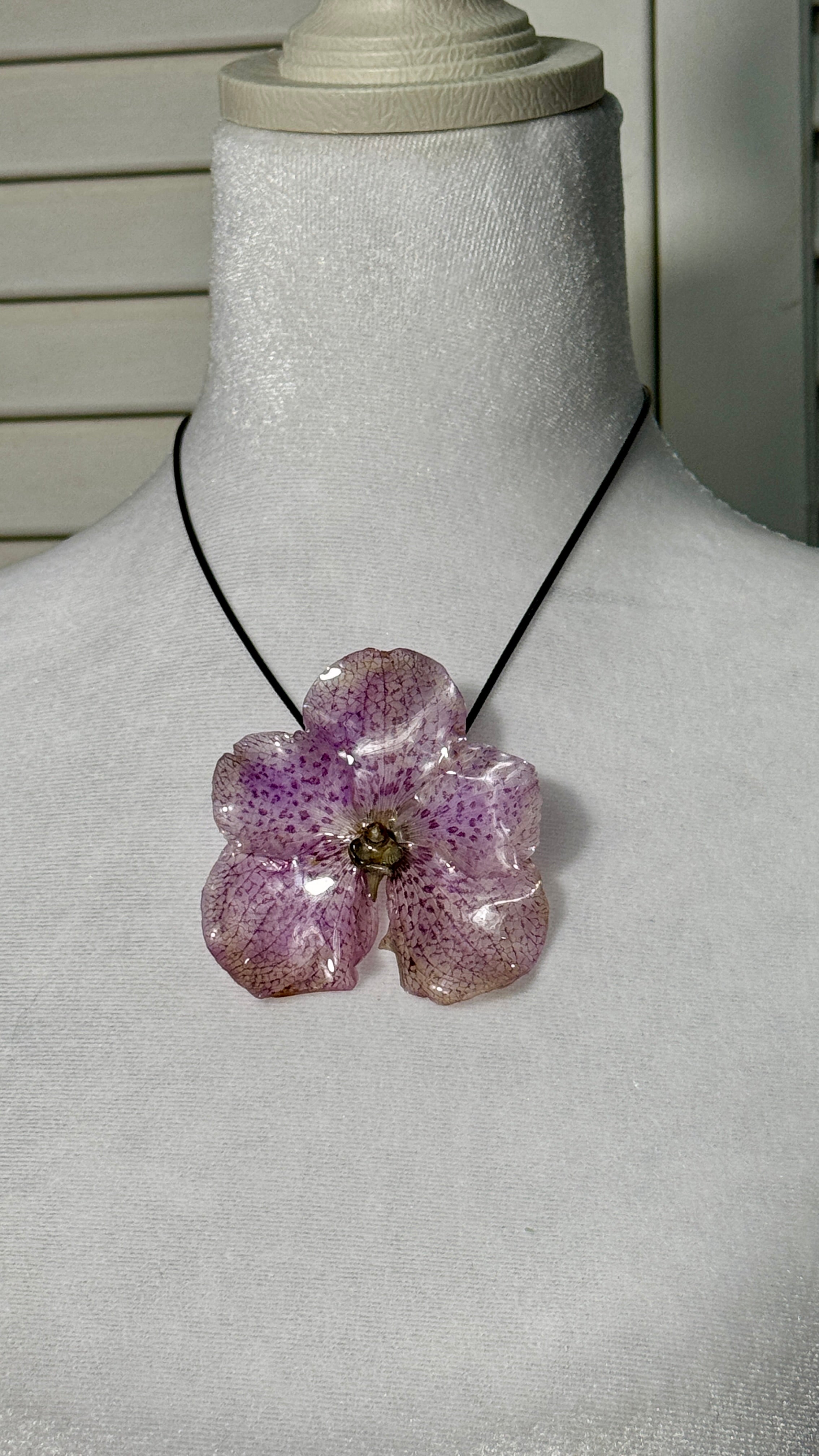 Necklace black cord (4)