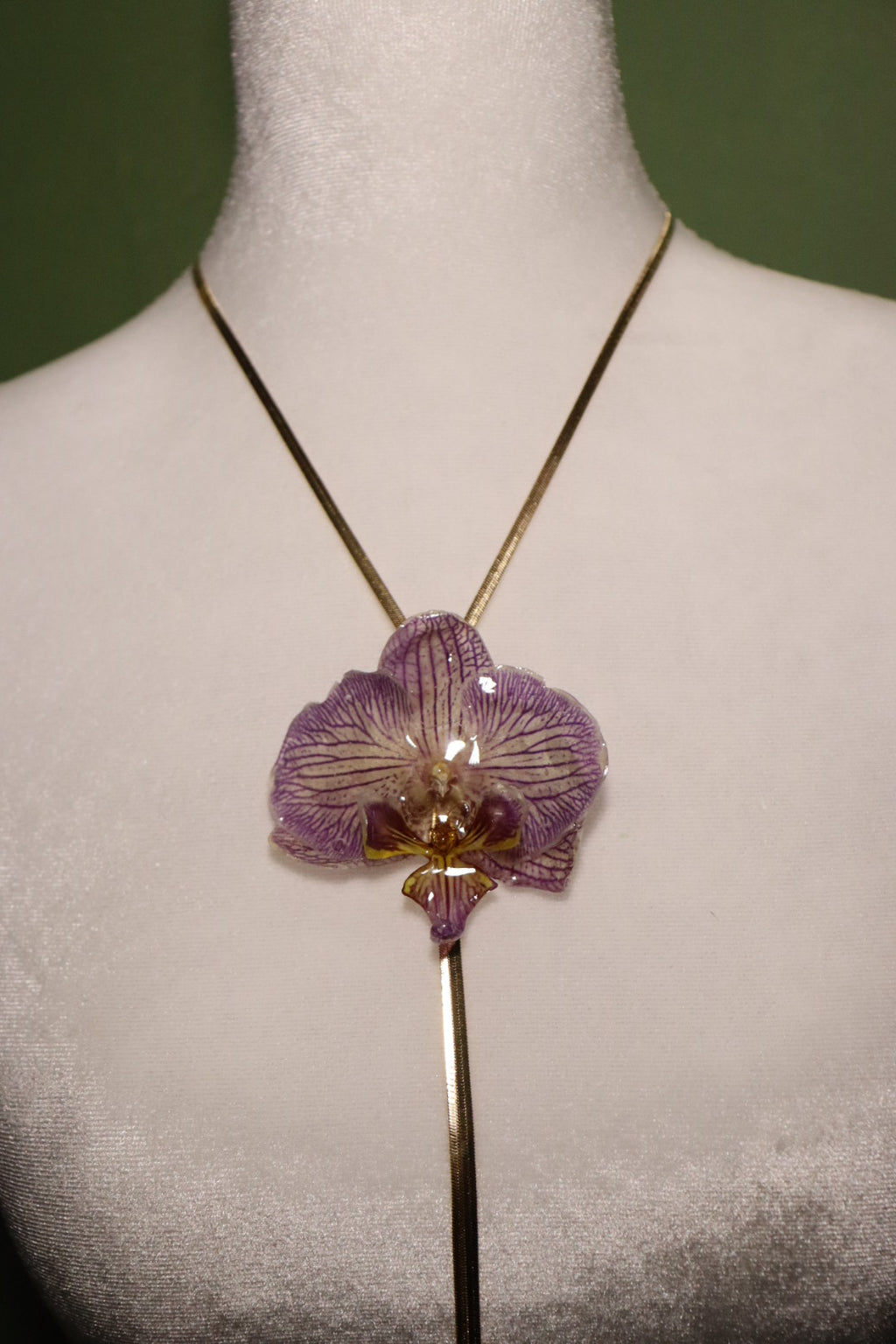 Purple Y necklace