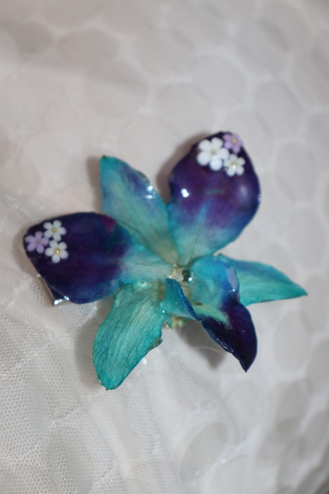 Hair clip blue with charms 🐬✨